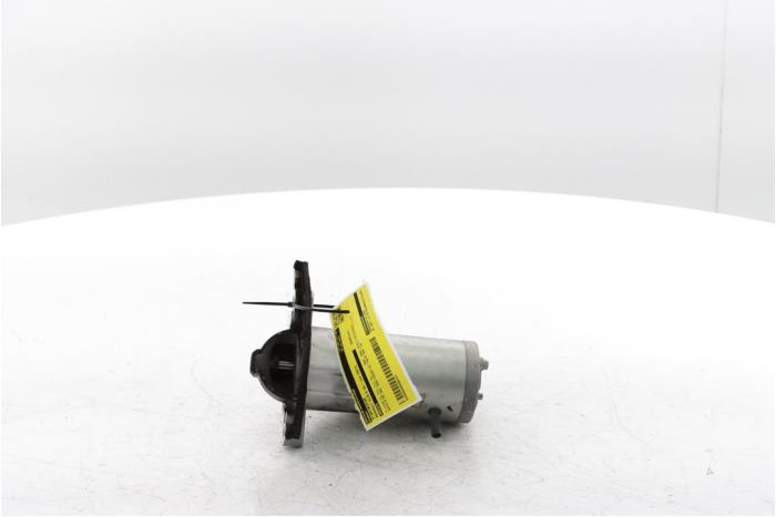 Gebrauchte Anlasser Renault Clio V (RJAB) 1.0 SCe 65 12V Preis € 72,60 Mit Mehrwertsteuer angeboten von Snuverink Autodemontage