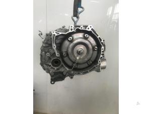 Używane Skrzynia biegów Opel Crossland (X) 1.2 Turbo 12V Euro 6 Cena € 1.000,00 Procedura marży oferowane przez Snuverink Autodemontage