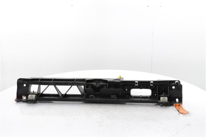 Używane Panel przedni Citroen C4 Spacetourer (3D/3E) 1.2 12V PureTech 130 Cena € 65,00 Procedura marży oferowane przez Snuverink Autodemontage