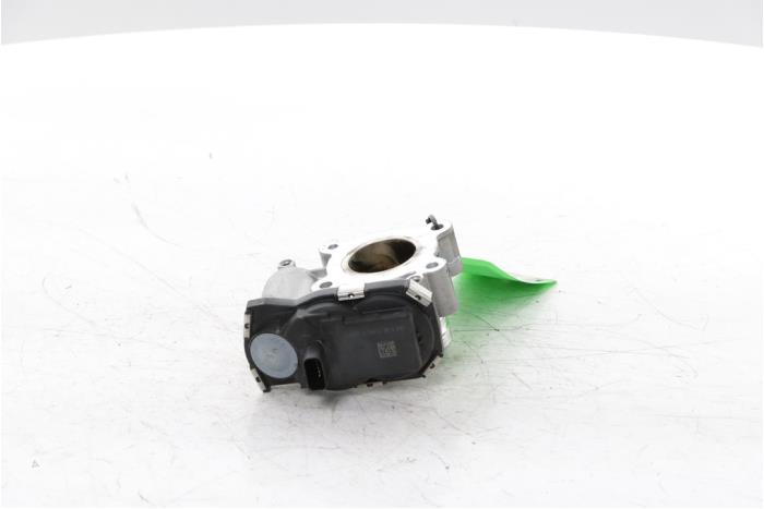 Usagé Boitier papillon Opel Astra K Sports Tourer 1.0 Turbo 12V Prix € 40,00 Règlement à la marge proposé par Snuverink Autodemontage