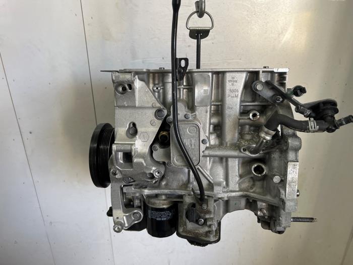 Used Engine crankcase Opel Corsa F (UB/UH/UP) 1.2 Turbo 12V 100 Price € 423,50 Inclusive VAT offered by Snuverink Autodemontage