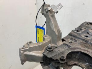 Subframe from a Peugeot 3008 III 1.2 12V Hybrid 136 2024