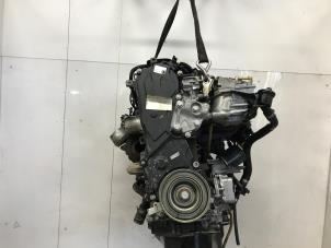 Engine from a Peugeot 508 SW (8E/8U) 2.0 RXH HYbrid4 16V 2012