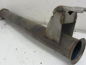 Used Exhaust front section Renault Master III (FD/HD) 2.5 dCi 150 FAP Price € 50,00 Margin scheme offered by Snuverink Autodemontage
