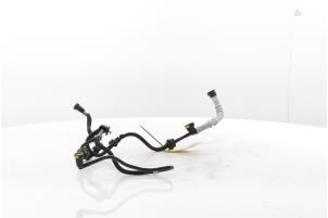 PCV-ventil från en Renault Clio IV (5R) 0.9 Energy TCE 90 12V 2018