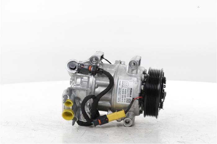 Gebrauchte Klimapumpe Opel Grandland (OV64) 1.2 Turbo 12V Hybrid 136 Preis € 181,50 Mit Mehrwertsteuer angeboten von Snuverink Autodemontage