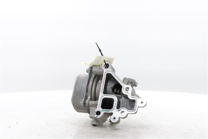 Begagnade Vattenpump Renault Arkana (RJLL) 1.6 E-Tech 145 16V Pris € 95,00 Marginaltabell erbjuds av Snuverink Autodemontage