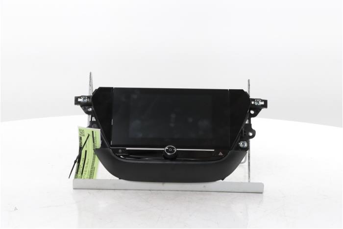 Begagnade Innerdisplay Opel Corsa F (UB/UH/UP) 1.2 Turbo 12V 100 Pris € 90,00 Marginaltabell erbjuds av Snuverink Autodemontage
