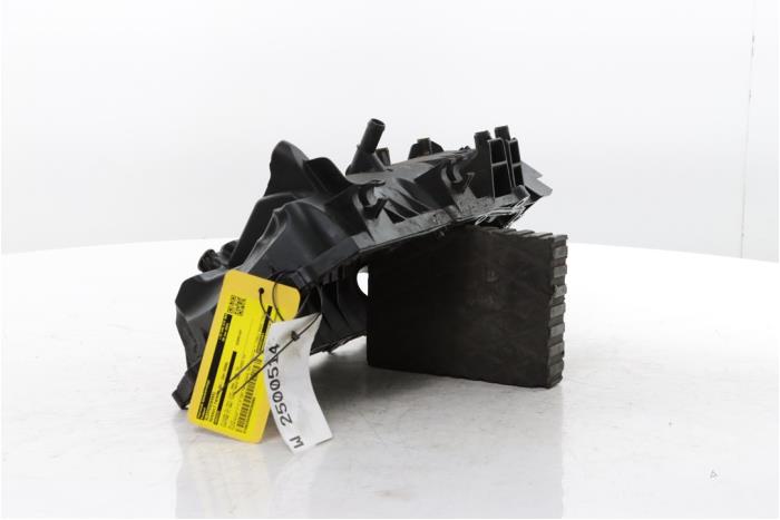 Ventildeckel van een Renault Twingo (C06) 1.2 16V 2005