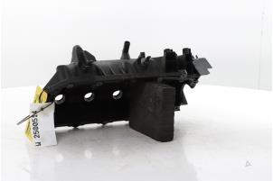 Ventildeckel van een Renault Twingo (C06) 1.2 16V 2005