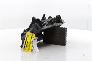 Ventildeckel van een Renault Twingo (C06) 1.2 16V 2005