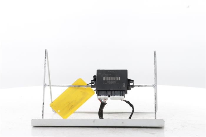 Usados Módulo PDC Renault 5 E-Tech electric 52 kWh Precio € 85,00 Norma de margen ofrecido por Snuverink Autodemontage