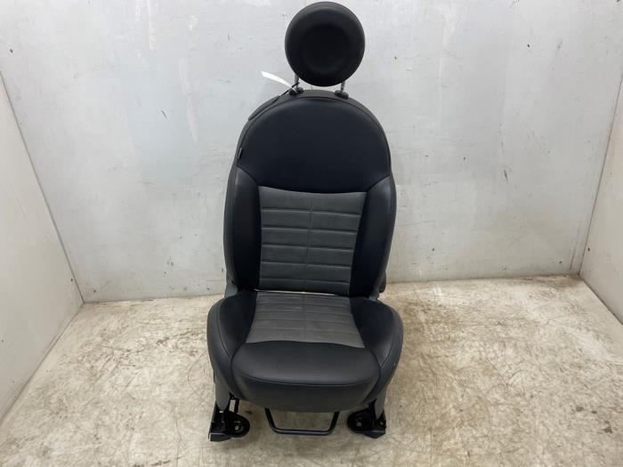 Używane Fotel prawy Fiat 500 (312) 1.2 Cena € 95,00 Procedura marży oferowane przez Snuverink Autodemontage