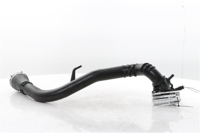 Gebrauchte Intercooler Schlauch Nissan Qashqai (J12) 1.3 DIG-T MHEV 16V Preis € 85,00 Margenregelung angeboten von Snuverink Autodemontage