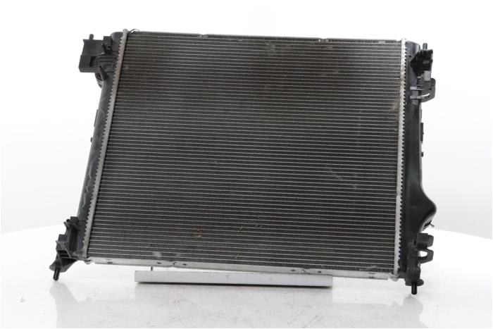 Usagé Radiateur Nissan Qashqai (J12) 1.3 DIG-T MHEV 16V Prix € 125,00 Règlement à la marge proposé par Snuverink Autodemontage