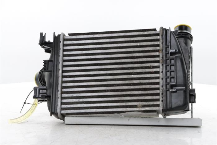 Usados Intercooler Renault Captur II (RJB) 1.0 TCe 90 12V Precio € 95,00 Norma de margen ofrecido por Snuverink Autodemontage