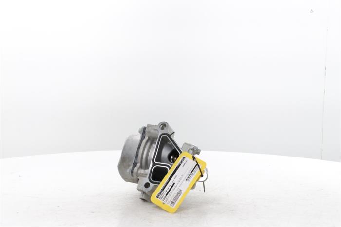 Begagnade Vattenpump Renault Captur II (RJB) 1.6 E-Tech 145 Pris € 114,95 Inklusive moms erbjuds av Snuverink Autodemontage