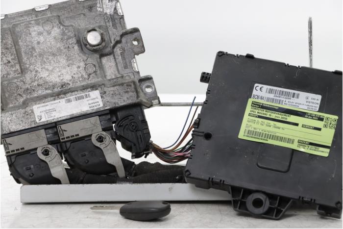 Used Engine management computer Opel Movano 2.3 CDTi Biturbo 16V FWD Price € 363,00 Inclusive VAT offered by Snuverink Autodemontage