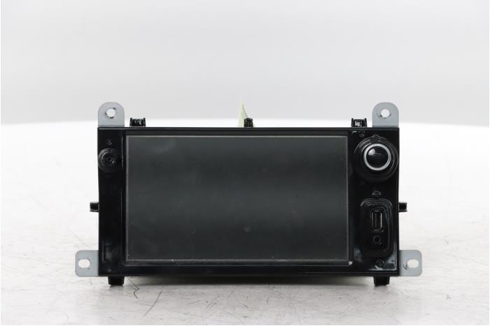 Używane Radio Opel Movano 2.3 CDTi Biturbo 16V FWD Cena € 332,75 Z VAT oferowane przez Snuverink Autodemontage