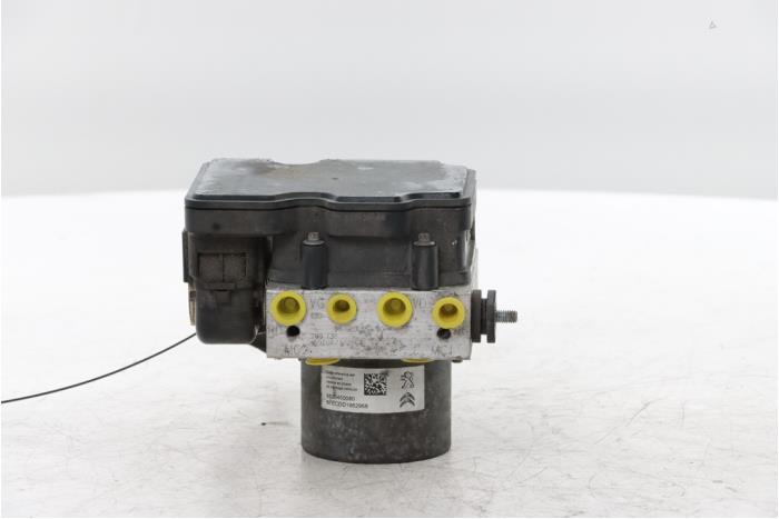 ABS-pump Peugeot Expert (V1/VA/VB/VE/VF/VT/VY), 2016 1.6 Blue HDi 95 16V, Skåpbil, Diesel, 1.560cc, 70kW (95pk), FWD, DV6FDU; BHV, 2016-04 / 2019-12, VABHV; VBBHV (Begagnad)