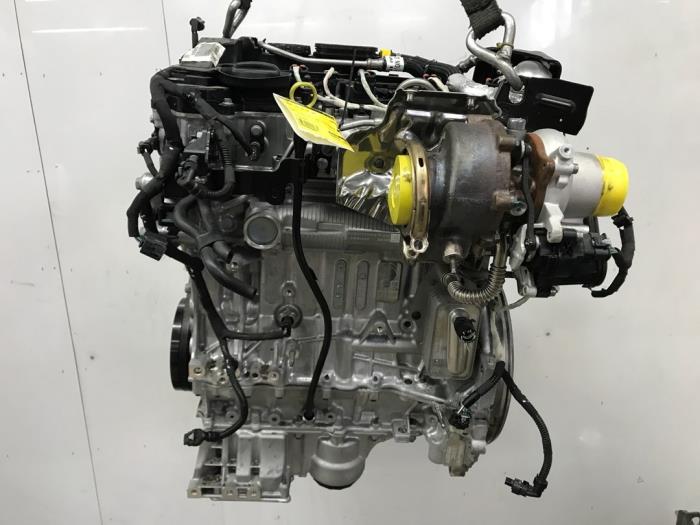 Used Engine Peugeot 3008 III 1.6 16V Plug-in Hybrid 195 Price € 4.416,50 Inclusive VAT offered by Snuverink Autodemontage