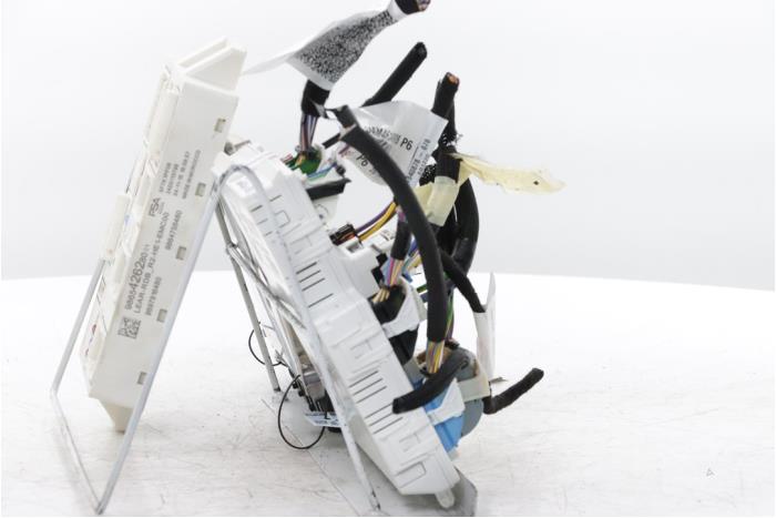 Engine management computer from a Peugeot 3008 III 1.6 16V Plug-in Hybrid 195 2025