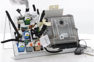 Engine management computer from a Peugeot 3008 III 1.6 16V Plug-in Hybrid 195 2025