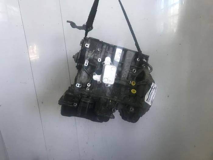Used Engine crankcase Opel Crossland (X) 1.2 Turbo 12V Price € 450,00 Margin scheme offered by Snuverink Autodemontage