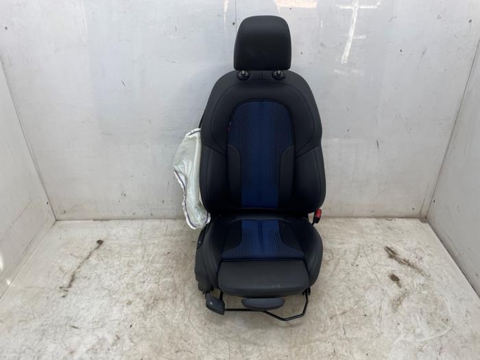 Używane Fotel prawy BMW 1 serie (F40) 118i 1.5 TwinPower 12V Cena € 185,00 Procedura marży oferowane przez Snuverink Autodemontage