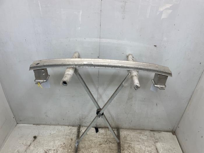Begagnade Stötfångarram, bak BMW 1 serie (F40) 118i 1.5 TwinPower 12V Pris € 75,00 Marginaltabell erbjuds av Snuverink Autodemontage