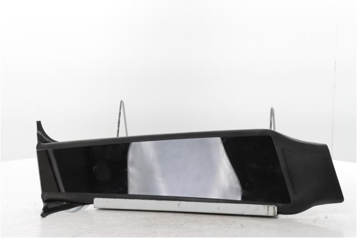 Używane Listwa ozdobna Tesla Model Y (5YJY) RWD Cena € 127,05 Z VAT oferowane przez Snuverink Autodemontage