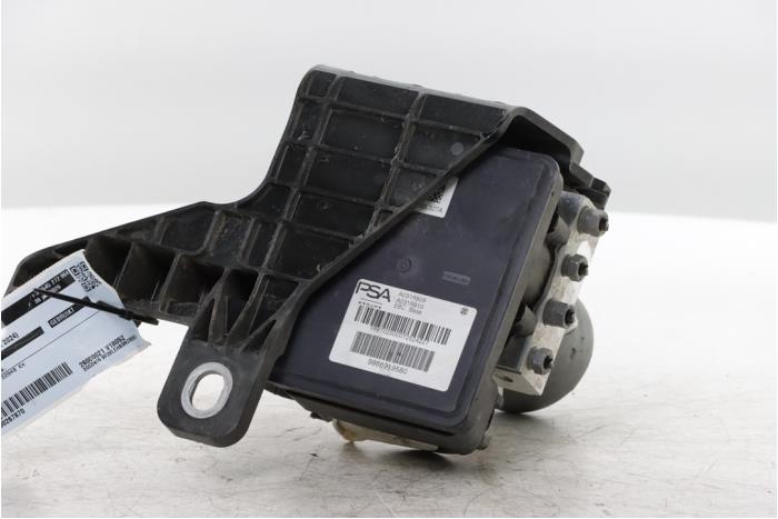 Gebrauchte ABS Pumpe Peugeot Expert (V1/VA/VB/VE/VF/VT/VY) 2.0 Blue HDi 145 16V Preis € 514,25 Mit Mehrwertsteuer angeboten von Snuverink Autodemontage