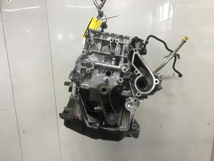Used Engine crankcase Renault Captur Price € 605,00 Inclusive VAT offered by Snuverink Autodemontage