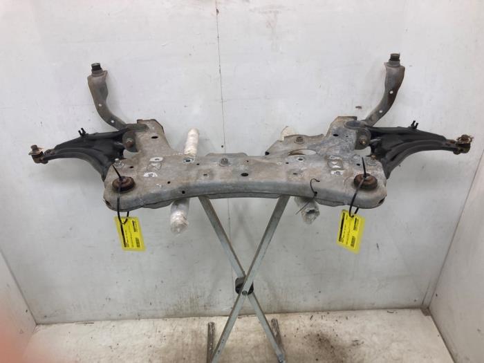 Used Subframe Renault Kangoo Express (FW) ZE Price € 295,00 Margin scheme offered by Snuverink Autodemontage