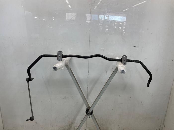 Używane Stabilizator przód Peugeot 208 II (UB/UH/UP) 1.2 Vti 12V PureTech 100 Cena € 65,00 Procedura marży oferowane przez Snuverink Autodemontage