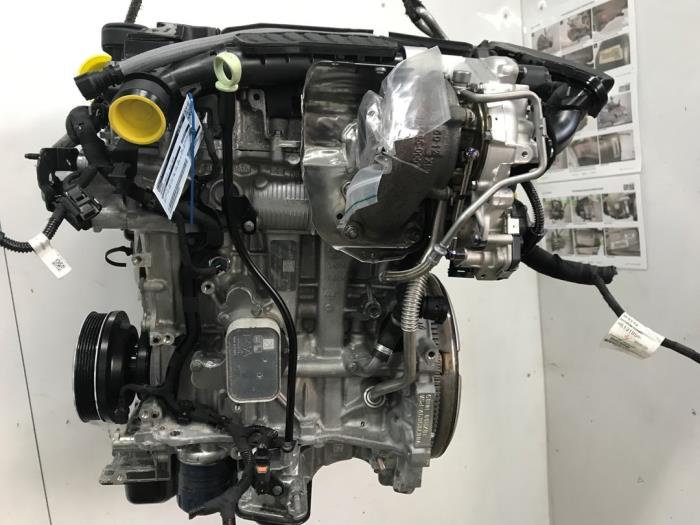 Używane Silnik Peugeot 308 SW (F4/FC/FN/FR) 1.2 PureTech Hybrid 136 Cena € 2.750,00 Procedura marży oferowane przez Snuverink Autodemontage