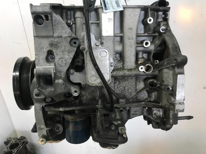 Used Engine crankcase Peugeot 2008 (CU) 1.2 12V e-THP PureTech 110 Price € 450,00 Margin scheme offered by Snuverink Autodemontage