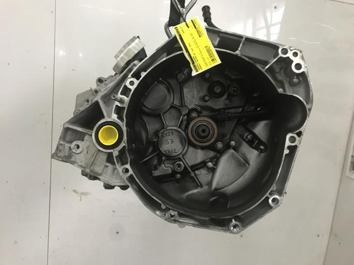 Gebrauchte Getriebe Renault Captur II (RJB) 1.0 TCe 90 12V Preis € 950,00 Margenregelung angeboten von Snuverink Autodemontage