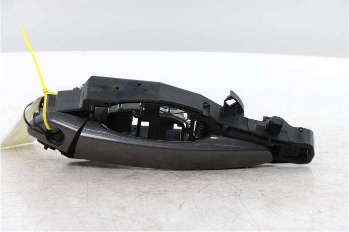 Gebrauchte Handgriff Peugeot 2008 Preis € 65,00 Margenregelung angeboten von Snuverink Autodemontage