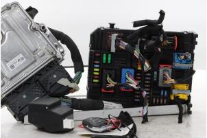 Engine management computer from a Opel Corsa F (UB/UH/UP) 1.2 Turbo 12V 100 Hybrid 2024