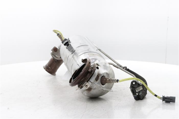 Katalysator van een Peugeot 208 II (UB/UH/UP) 1.2 Vti 12V PureTech 100 2024