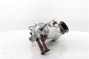 Katalysator van een Peugeot 208 II (UB/UH/UP) 1.2 Vti 12V PureTech 100 2024