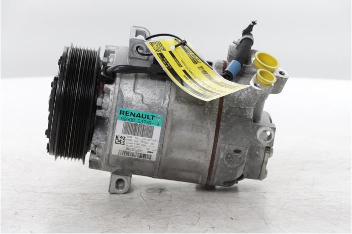 Usagé Pompe clim Renault Master III (FV) 2.3 dCi 150 16V FWD Prix € 260,15 Prix TTC proposé par Snuverink Autodemontage