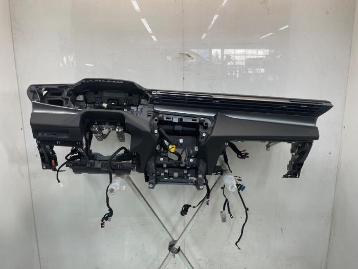 Używane Panel Peugeot 308 SW (F4/FC/FN/FR) 1.6 16V HYbrid 180 e-EAT8 Cena € 450,00 Procedura marży oferowane przez Snuverink Autodemontage