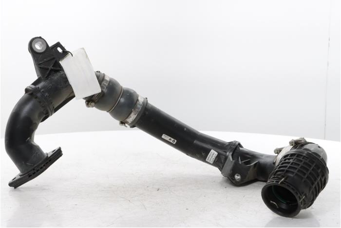 Gebrauchte Intercooler Schlauch Renault Trafic (1FL/2FL/3FL/4FL) 2.0 dCi 16V 145 Preis € 242,00 Mit Mehrwertsteuer angeboten von Snuverink Autodemontage