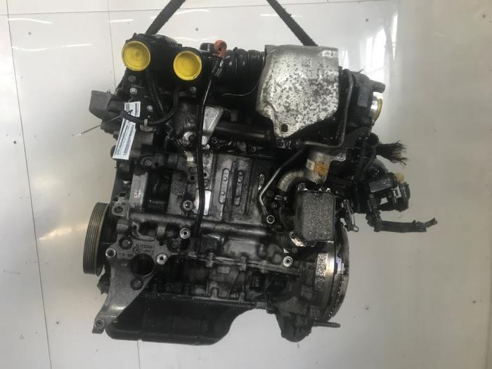 Used Engine Peugeot 308 SW (L4/L9/LC/LJ/LR) 1.6 BlueHDi 120 Price € 1.695,00 Margin scheme offered by Snuverink Autodemontage