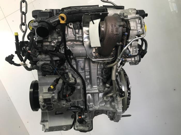 Używane Silnik Citroen C3 (CB/CC) 1.2 PureTech 100 Cena € 3.327,50 Z VAT oferowane przez Snuverink Autodemontage