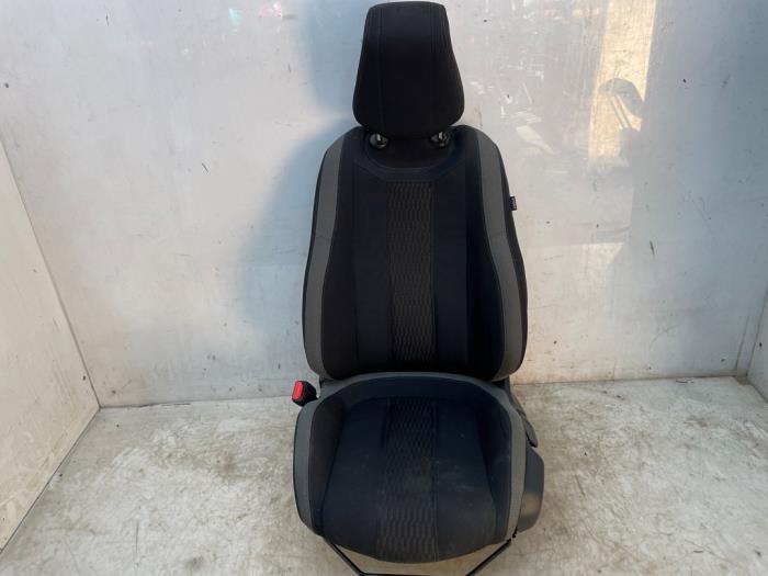 Gebrauchte Sitz links Peugeot 308 (L3/L8/LB/LH/LP) 1.2 12V e-THP PureTech 130 Preis € 90,00 Margenregelung angeboten von Snuverink Autodemontage