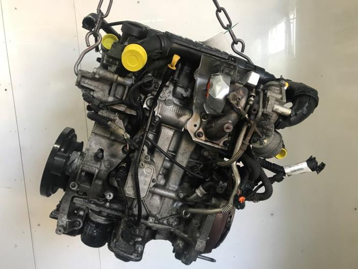 Używane Silnik Peugeot 308 SW (L4/L9/LC/LJ/LR) 1.2 12V e-THP PureTech 130 Cena € 1.650,00 Procedura marży oferowane przez Snuverink Autodemontage