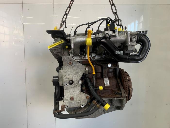 Used Engine Renault Clio III Estate/Grandtour (KR) 1.2 16V TCE 100 Price € 300,00 Margin scheme offered by Snuverink Autodemontage